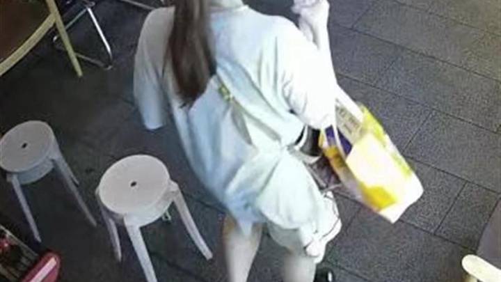 女子吃自助餐,5顿点菜4万多元,店方起诉索赔,合理吗?