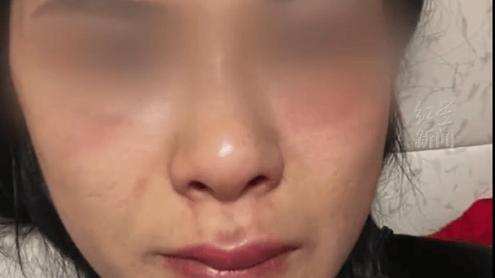 男子砍死柯基威胁妻子被拘留12天,罚款300元,合理吗?