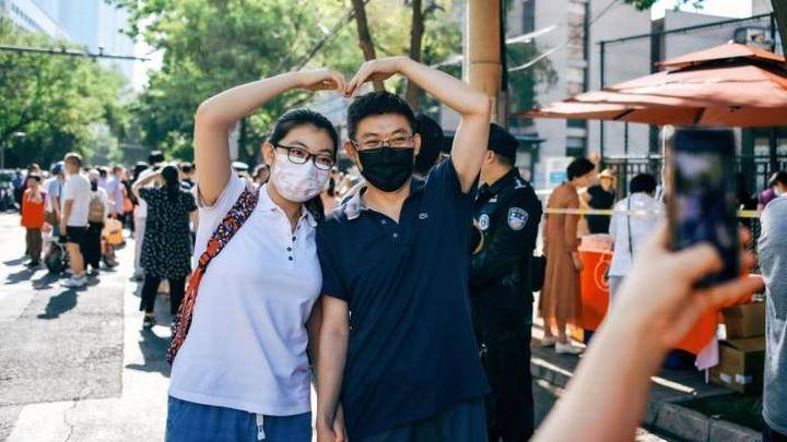 天津高考志愿服务暖人心,你怎么看?