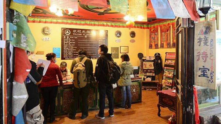青年旅社拒接35岁以上中年人,合理吗?