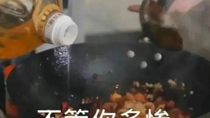 一女子不听劝暴雨后骑车过涵洞溺亡,你遇到过这种情况吗?