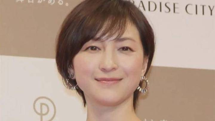 广末凉子出轨丑闻曝光后宣布离婚,她能获评最佳妈妈奖吗?