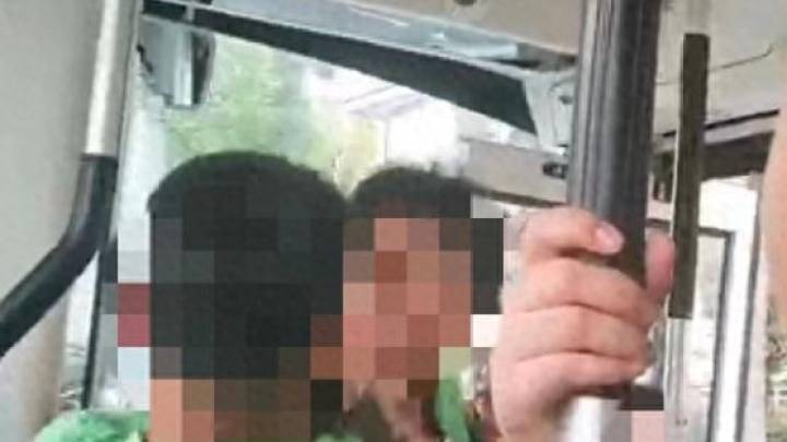 女子公交车上连扇男孩耳光,被行政拘留9天罚款400元,你支持判决吗?