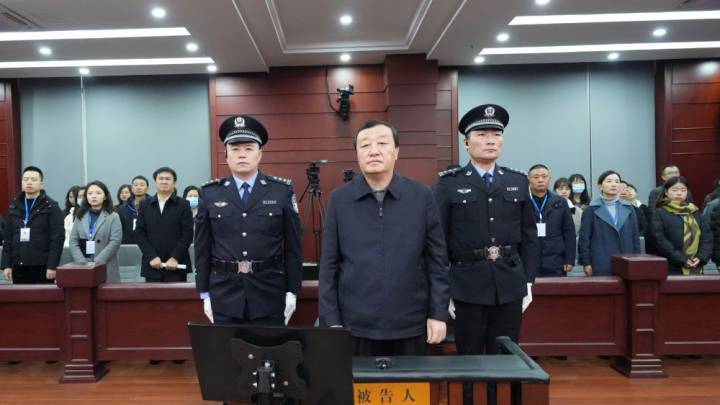 中央巡视后落马的粮老虎获刑十年,你怎么看?