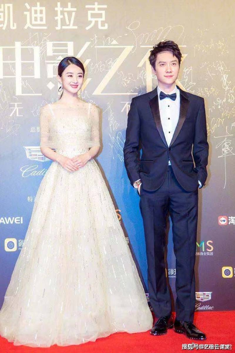 冯绍峰赵丽颖官宣离婚 | 因工作聚少离多