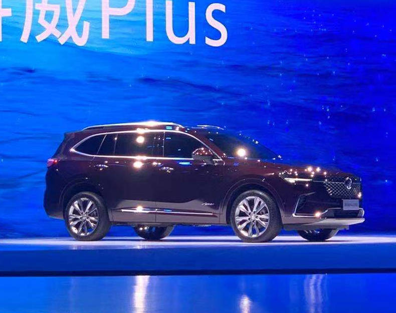 别克昂科威plus正式发布,采用7座布局,外观很大气