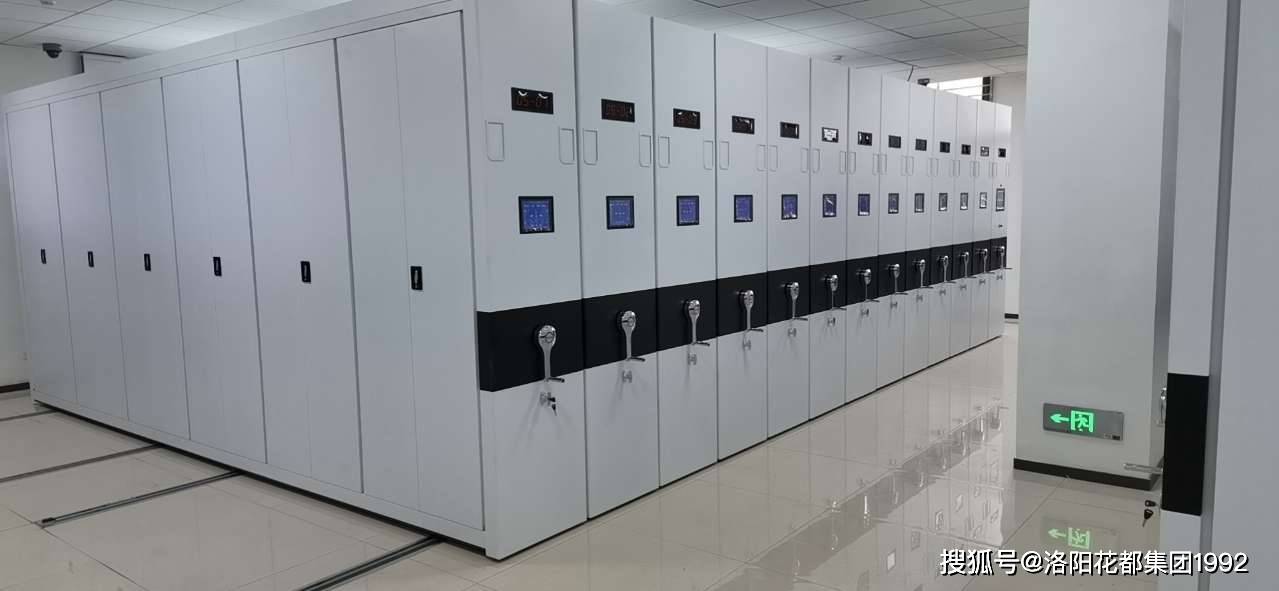 最好的智能密集架厂家:志在打造档案室专属档案装具!