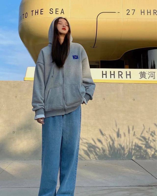 原创女生如何打造少年感穿搭满满的青春活力