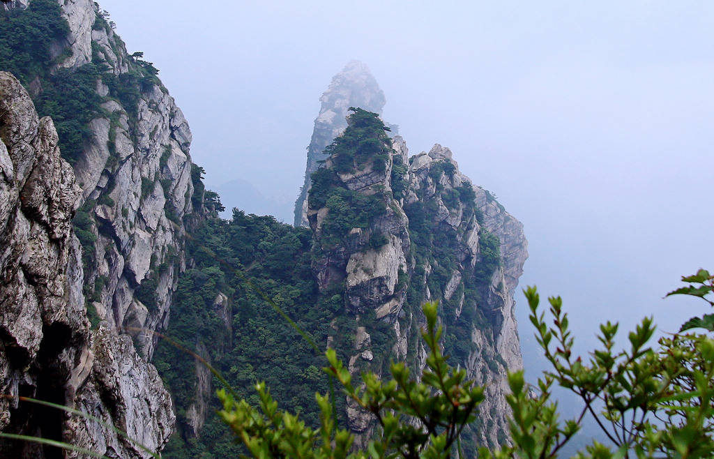 庐山—匡庐奇秀甲天下