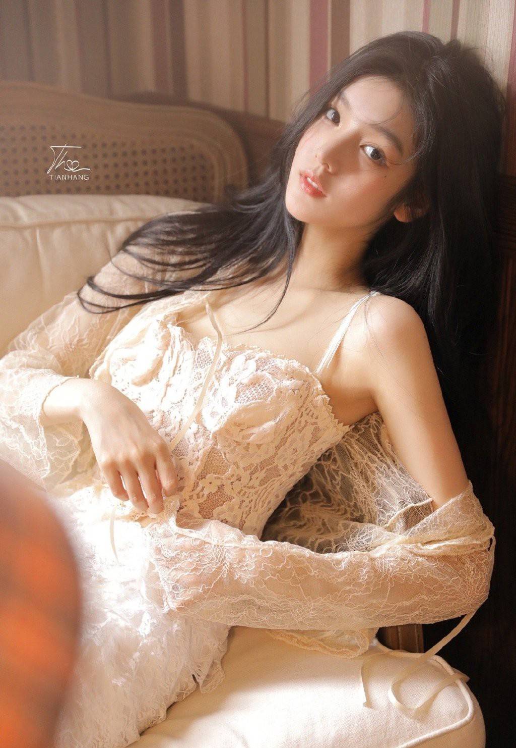 清纯又失性感的美女写真