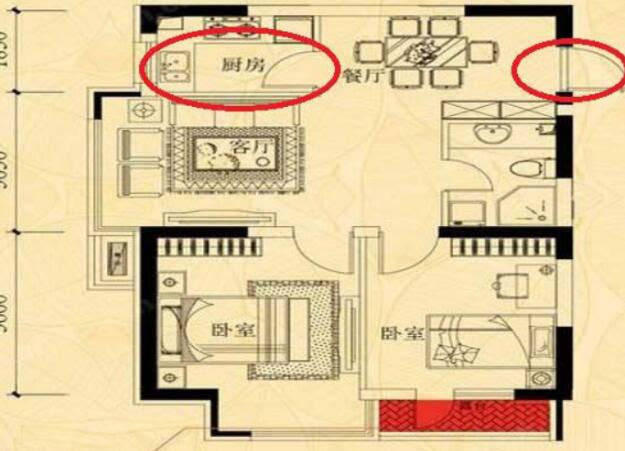 此种房屋也属于开门见灶的特点