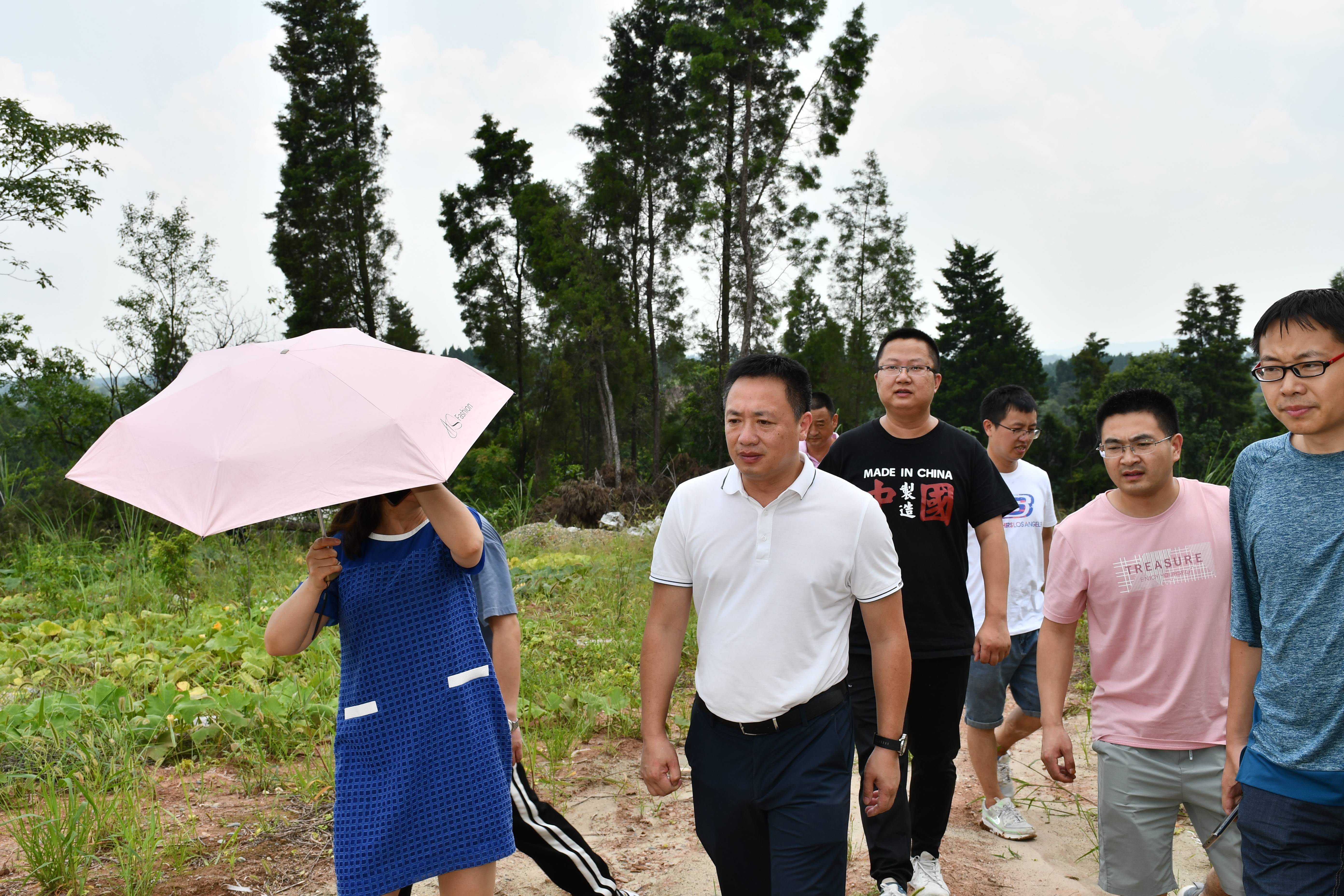 欢迎眉山市仁寿县领导莅临成都贝克森