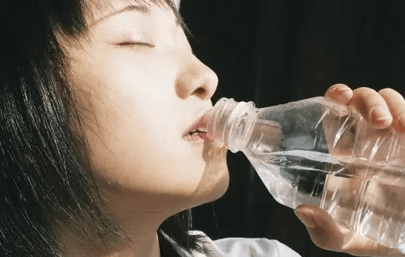 2,半夜经常口渴