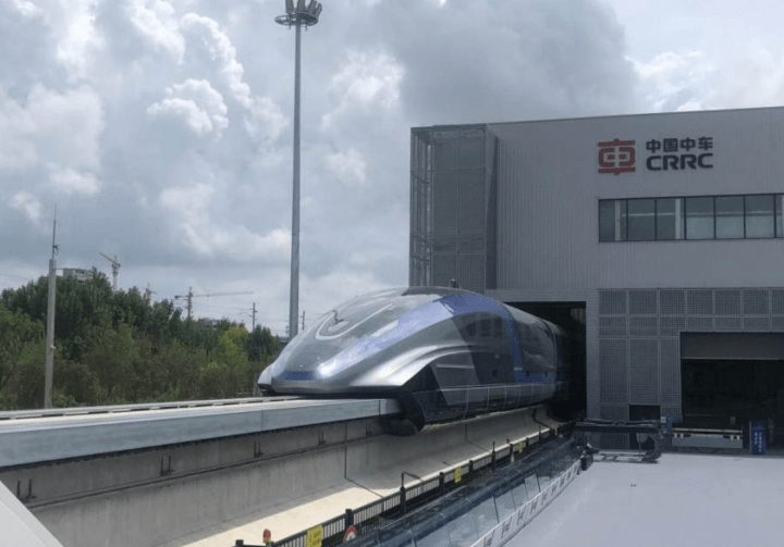 时速达到600km,青岛的高速磁悬浮交通系统亮相意味着什么?