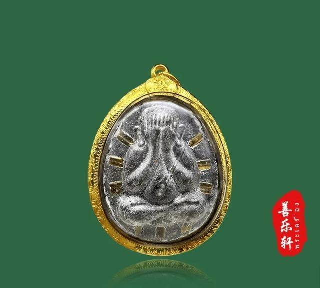 原创九大圣僧之一龙婆多,泰国佛牌顶级藏品—龙婆多2521年必打