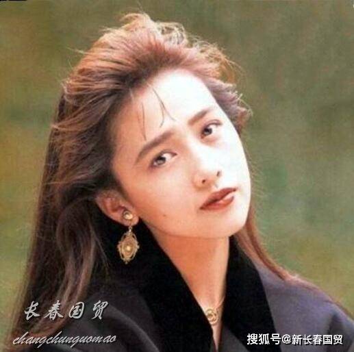 51岁工藤静香近照曝光,昔日玉女偶像变成这样了