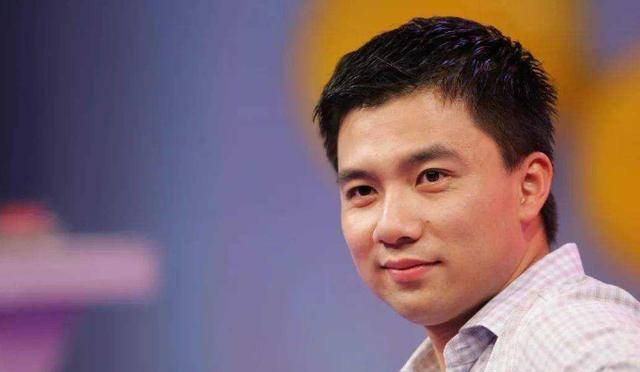他是中国第一个做电商的人,30岁赚18亿隐退后,淘