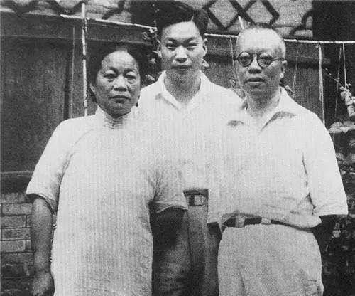 觉醒年代1915:一百年前的青年,就是这么猛_陈独秀_李大钊_蔡元培