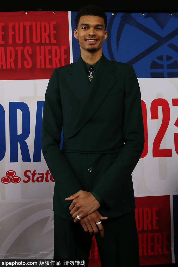 专注NBA!文班亚马想出战新赛季所有比赛 将缺席世界杯