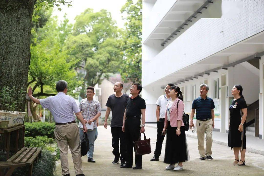 城东实验学校,儒岙镇小,回山中学,鼓山小学,潜溪中学,沃西中学,听汇报