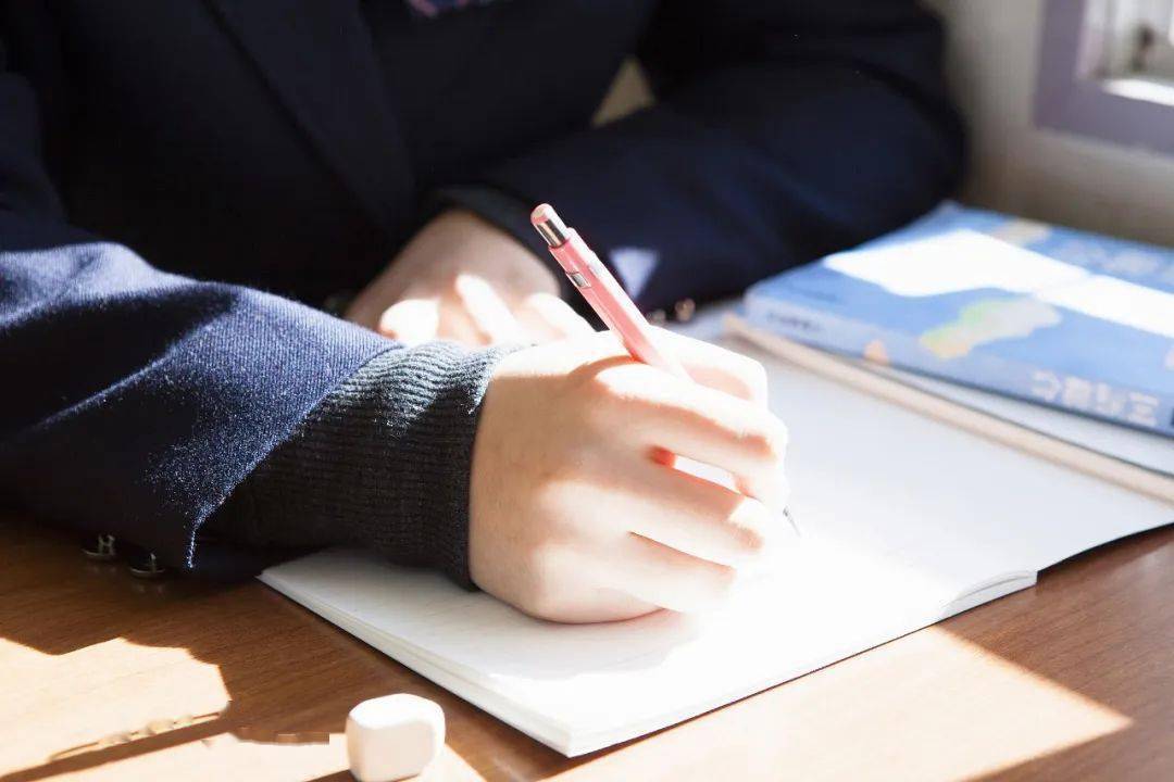 招生|困难学生资助办法……2020年贵州省高考政策解答来了必看！随迁子女参加高考