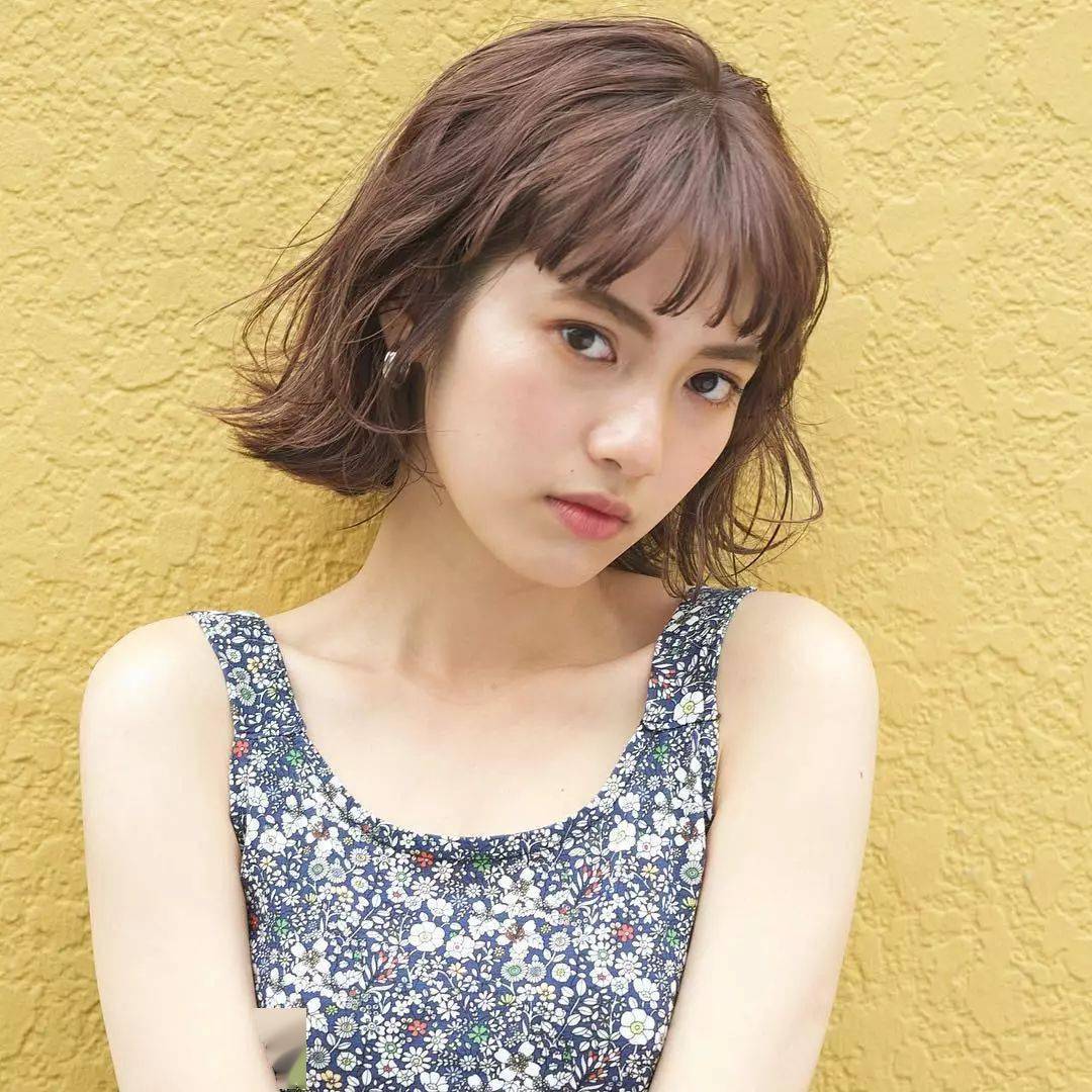今夏头发越“短”越时髦,剪了的人都美翻了!! 今夏头发越“短”越时髦,剪了的人都美翻了!!