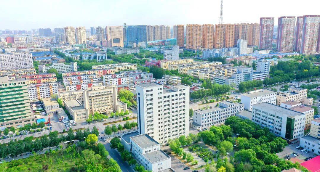 盘锦的经济总量_盘锦红海滩(2)