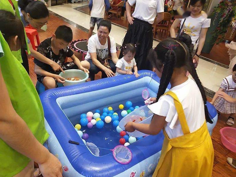 活动回顾欢乐周末甜过这个夏天前往欢乐颂解锁夏日狂欢曲捞金鱼烘焙