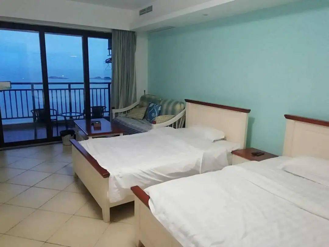 99抢|惠州双月湾虹海湾双月酒店海景房,楼下即沙滩!