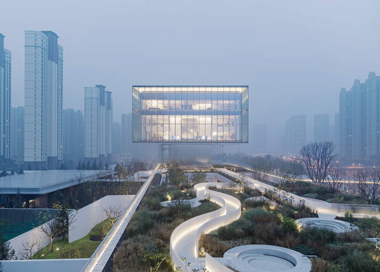 当一座建筑"悬"在城市中时,我惊了