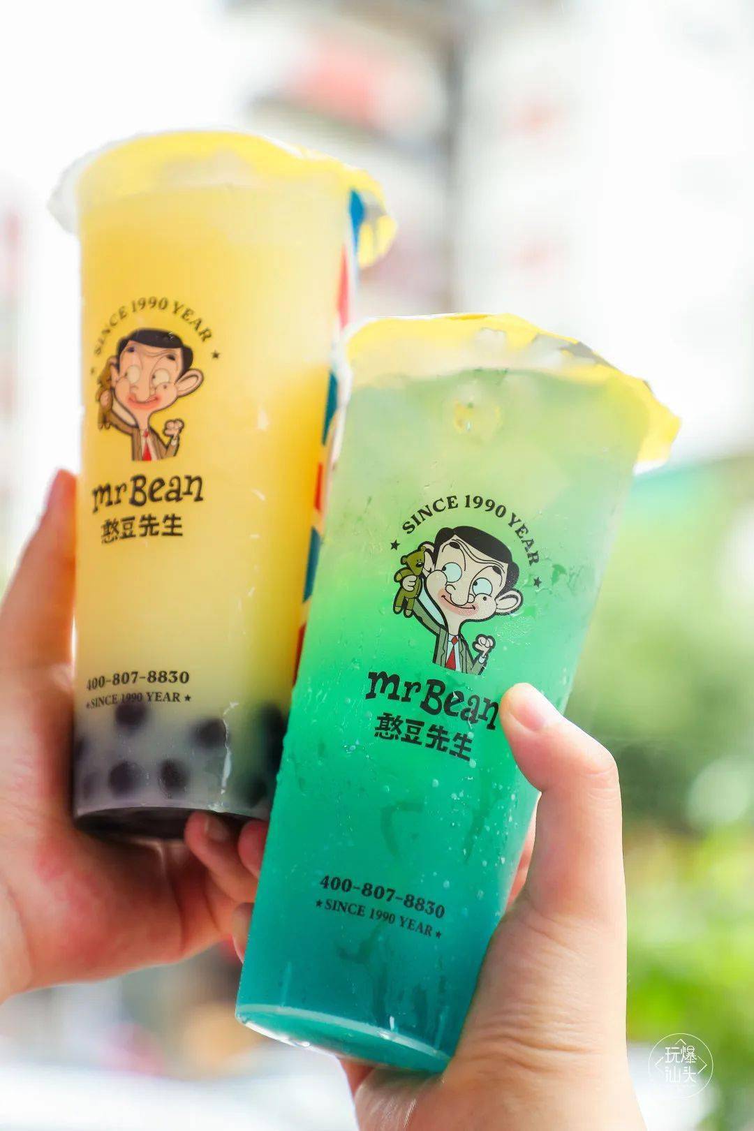 憨豆先生跨界卖奶茶一杯就可以勾起你童年的回忆