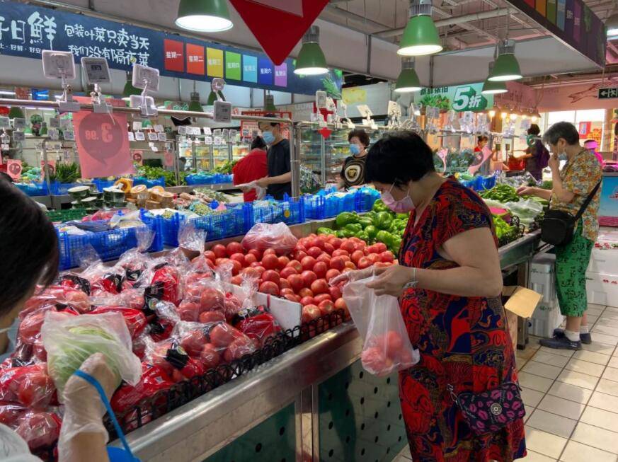 崇文门菜市场|北京线上线下生鲜供应基本稳定，市民无需紧张囤菜