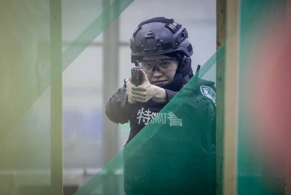 比武|谁是特警“王中王”？上海特警开展实战大练兵比武竞赛活动