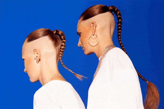 将它们打散分拆与当下新的节奏相结合eurodance,中文舞曲等等让人