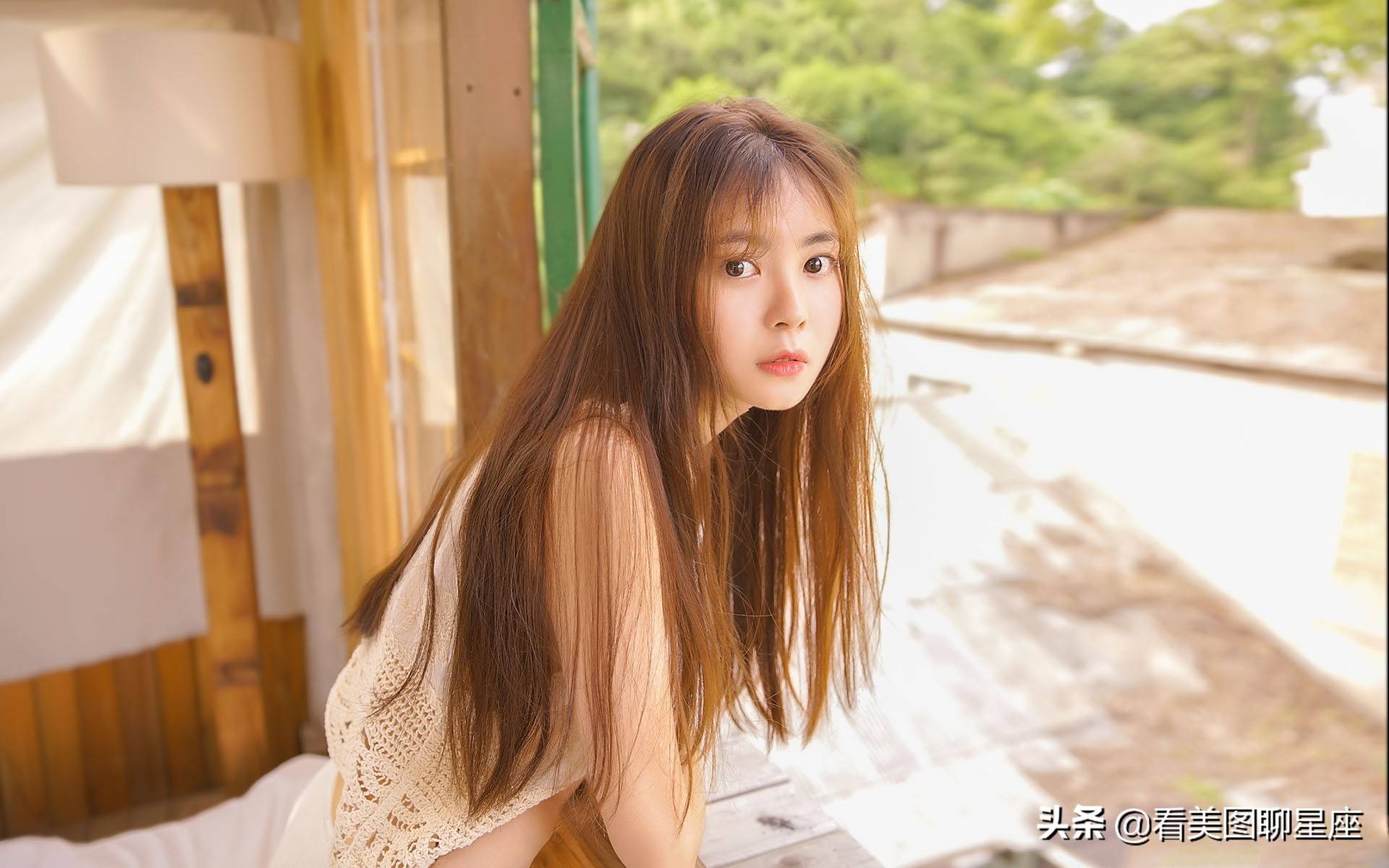 俏皮清纯女孩慵懒图片集欣赏,想要和她过一生