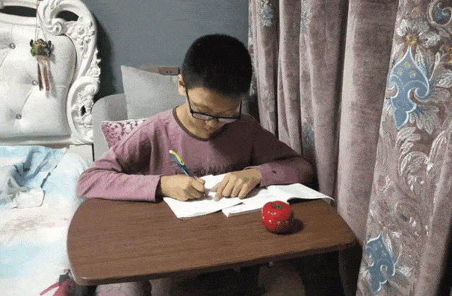 为啥老外的汉语课本这么奇怪？我终于明白为啥学不好英语了