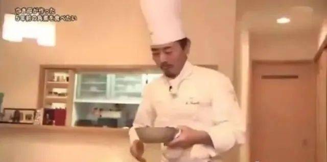 炖肉|女儿把她做的最后一道菜冻进冰箱五年。如今她重温了这个味道母亲突然去世