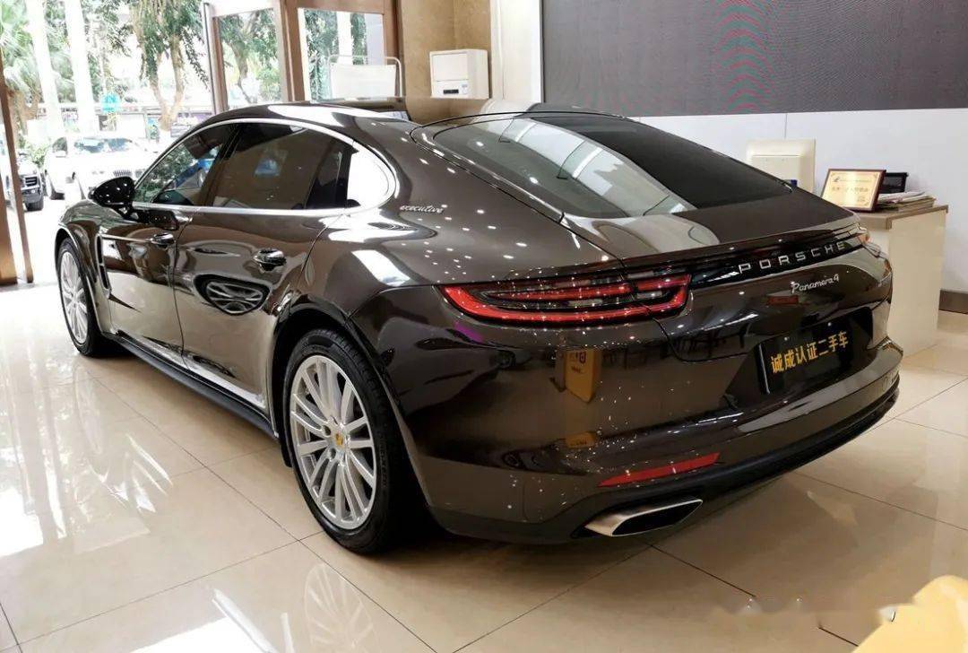 诚成认证二手车超值推介panamera4行政加长版30t