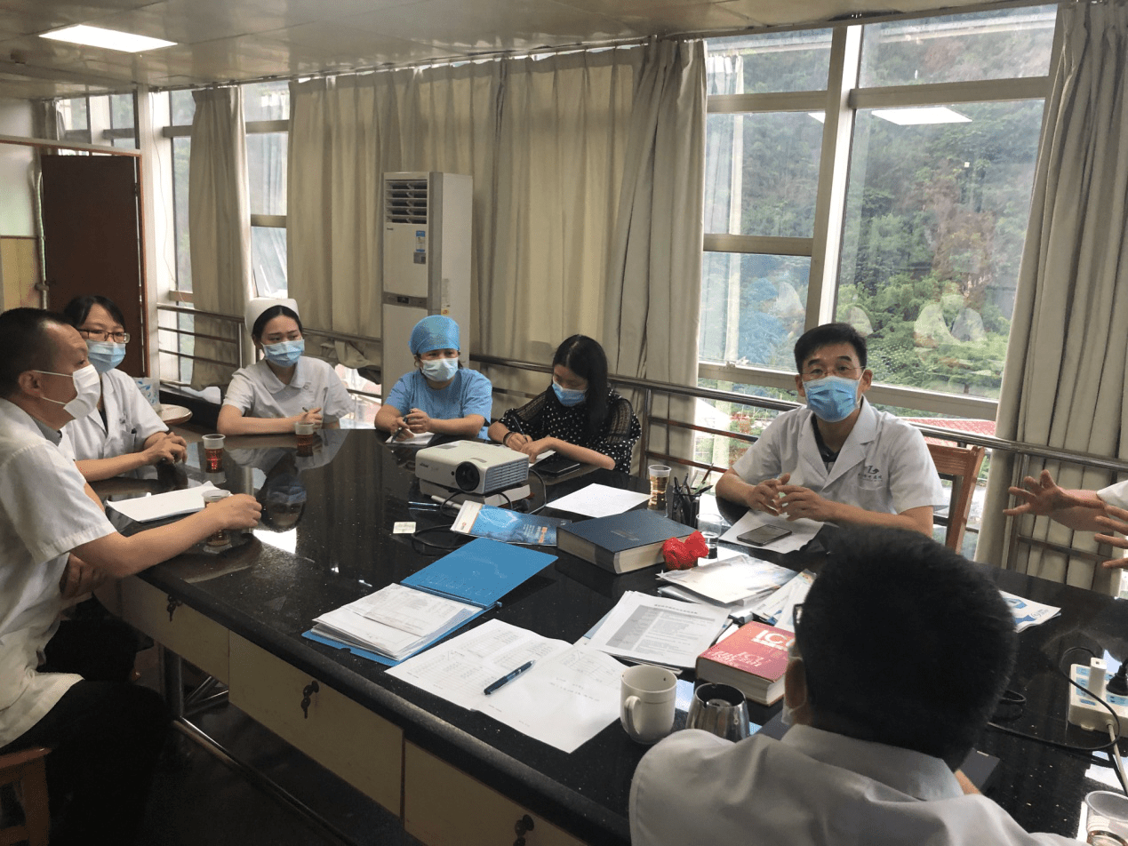 郑祥|广州云浮两地联动，花季少女成功保肾