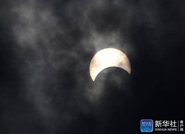 天宇|一起欣赏天文奇观！“夏至日”牵手“日环食”??