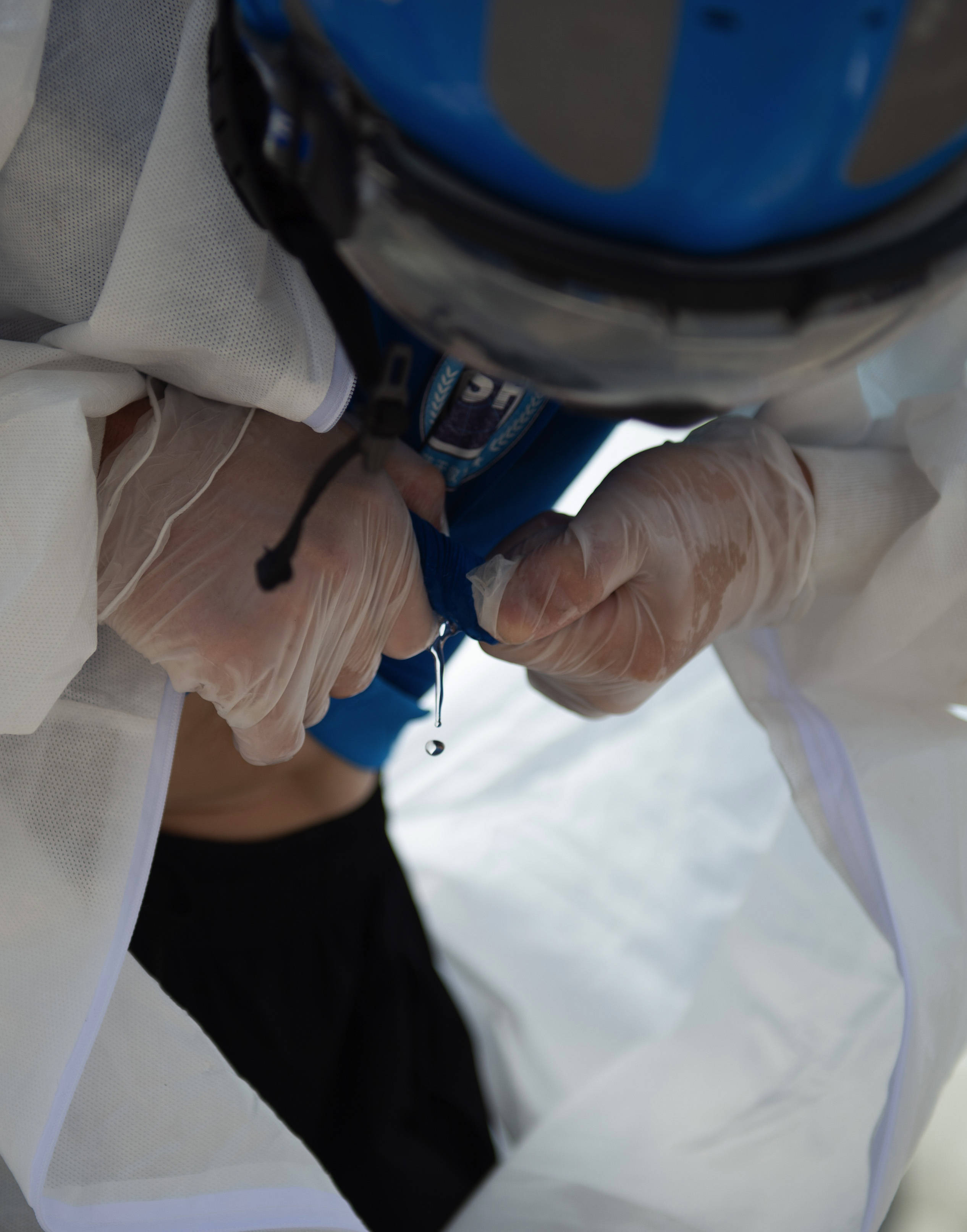 蓝天救援队|“捏一把汗”