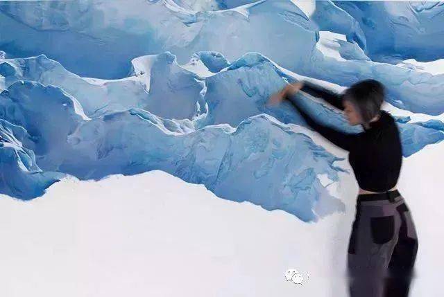 美国女画家用手指画出震撼的冰山俘获上千万粉丝的心