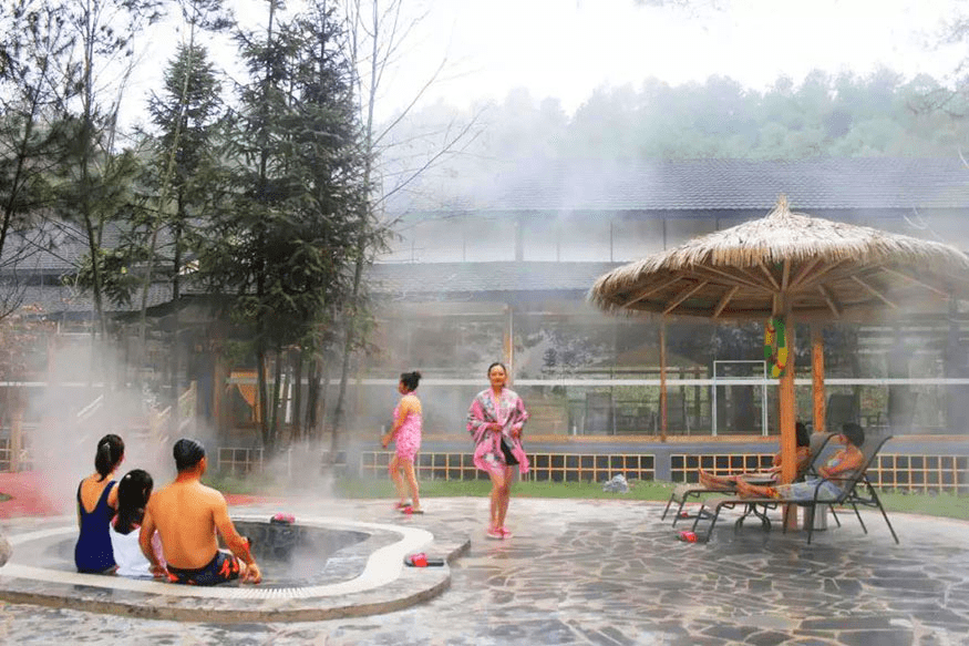 凉资源变身热景点,息烽南山温泉度假区邀你盛夏来避暑