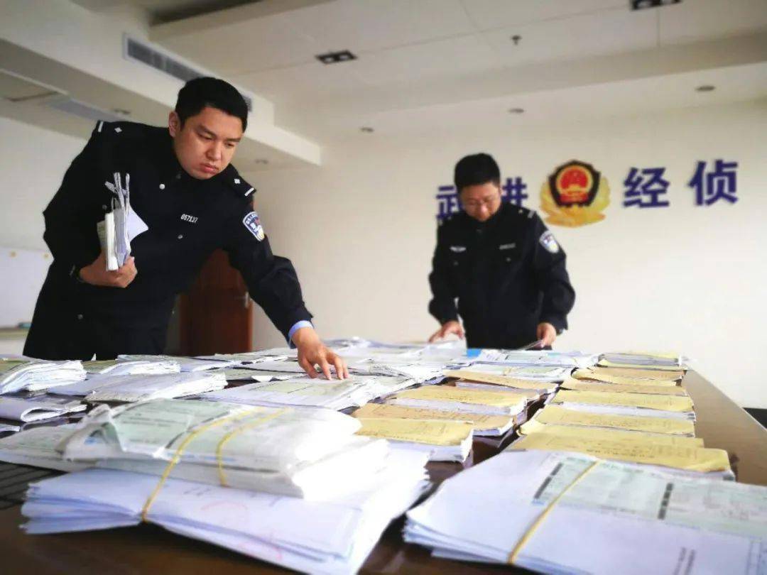 区公安分局创新案侦机制 实现破案效能倍增丨半年多来，通讯网络诈骗案破案数和抓捕数同比分别增长69.4%和146.5%
