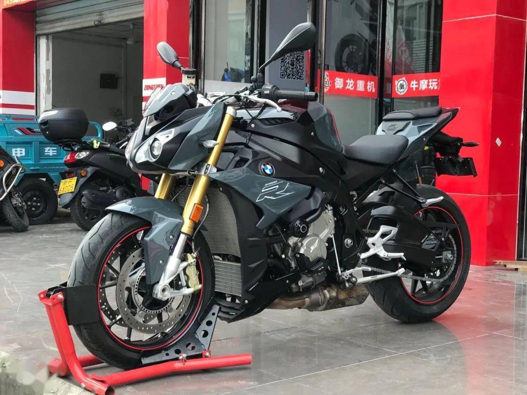转让安徽2019年上牌宝马s1000r