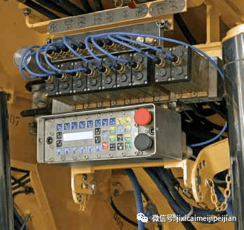 卡特彼勒液压支架电液控制系统简介