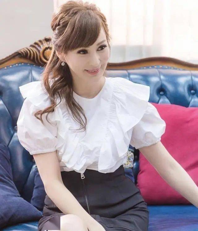041f38e6bb2e43f5a32371b1103cf154.jpeg