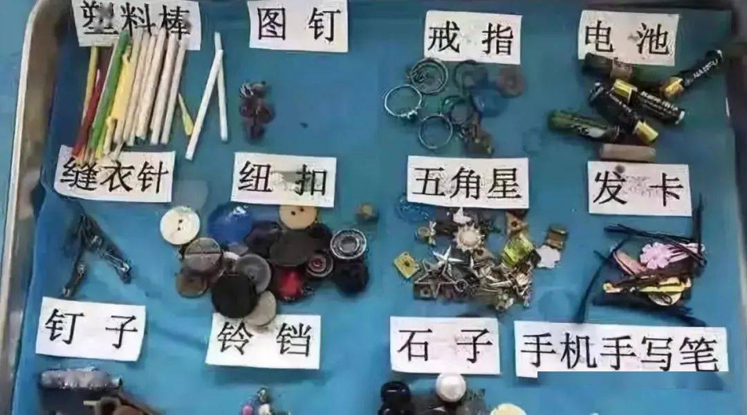 死亡|却3人溺亡……悲剧！悲剧！四岁男童被反锁车内死亡/俩家长救孩子