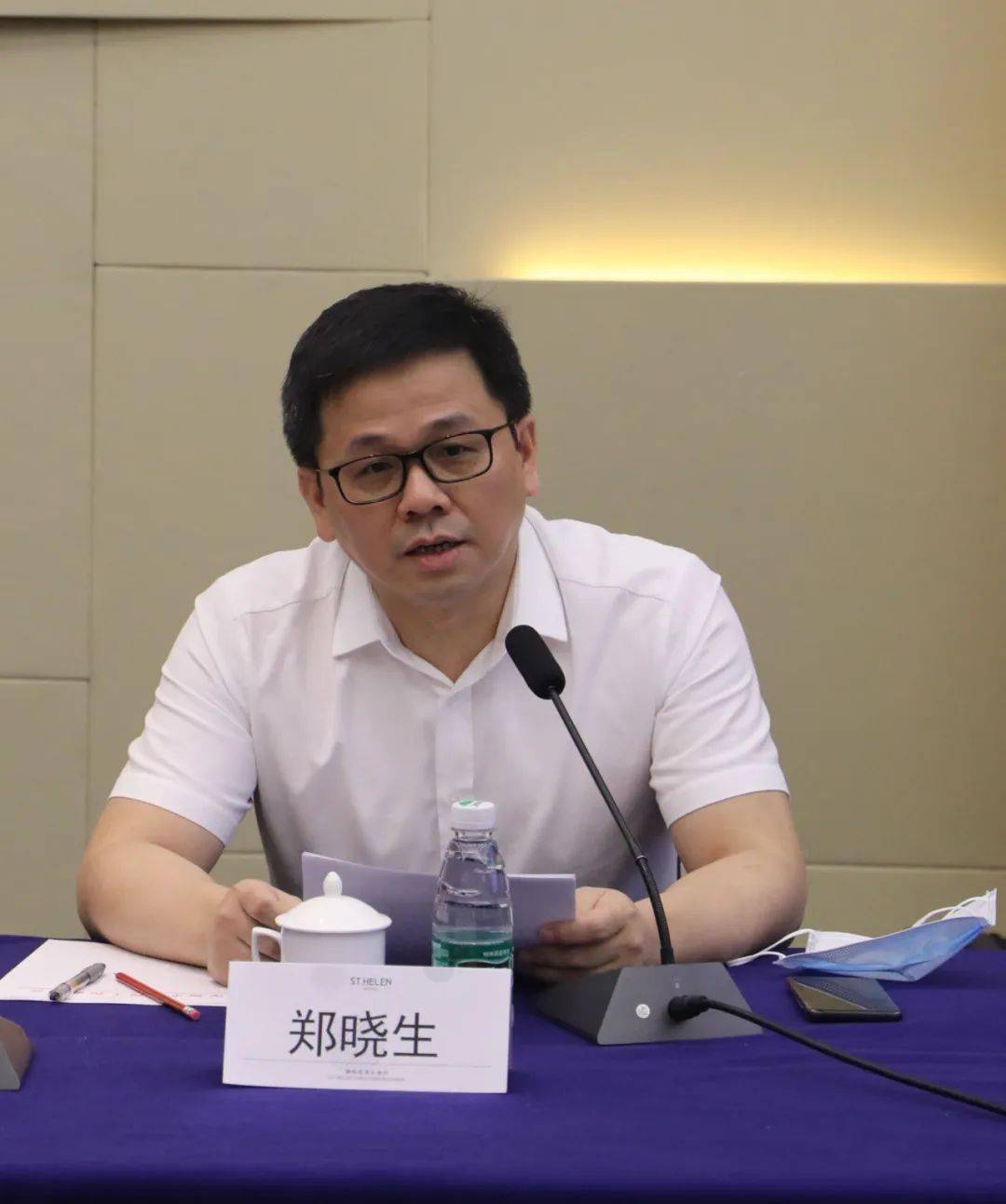 郑晓生副局长在讲话中代表市住房和建设局,对各位专家出席评审会和对