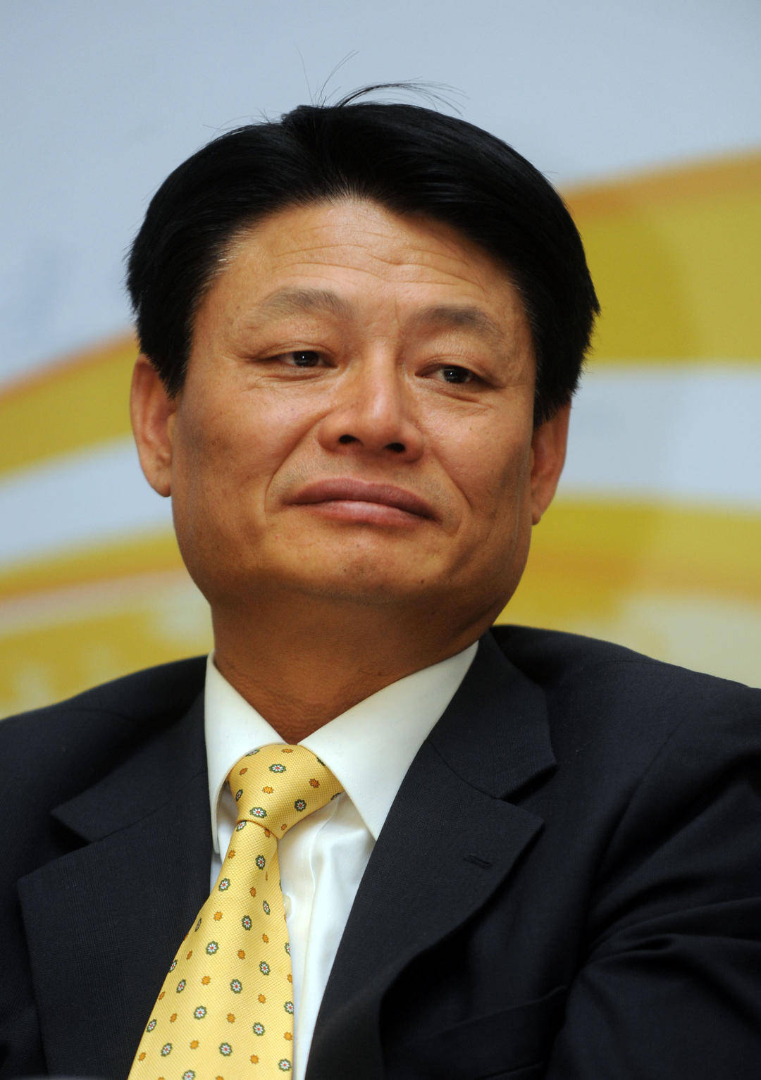 董事长民生银行换帅:洪崎辞职 高迎欣接棒